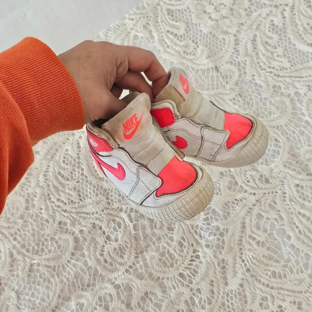 Rare vintage nike Air Jordan 1 Crib Toddler Baby High‎ Top Shoes White Pink
